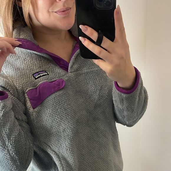 EUC Patagonia Synchilla Retool Gray and Purple Snap Button Pullover Small - Picture 3 of 12